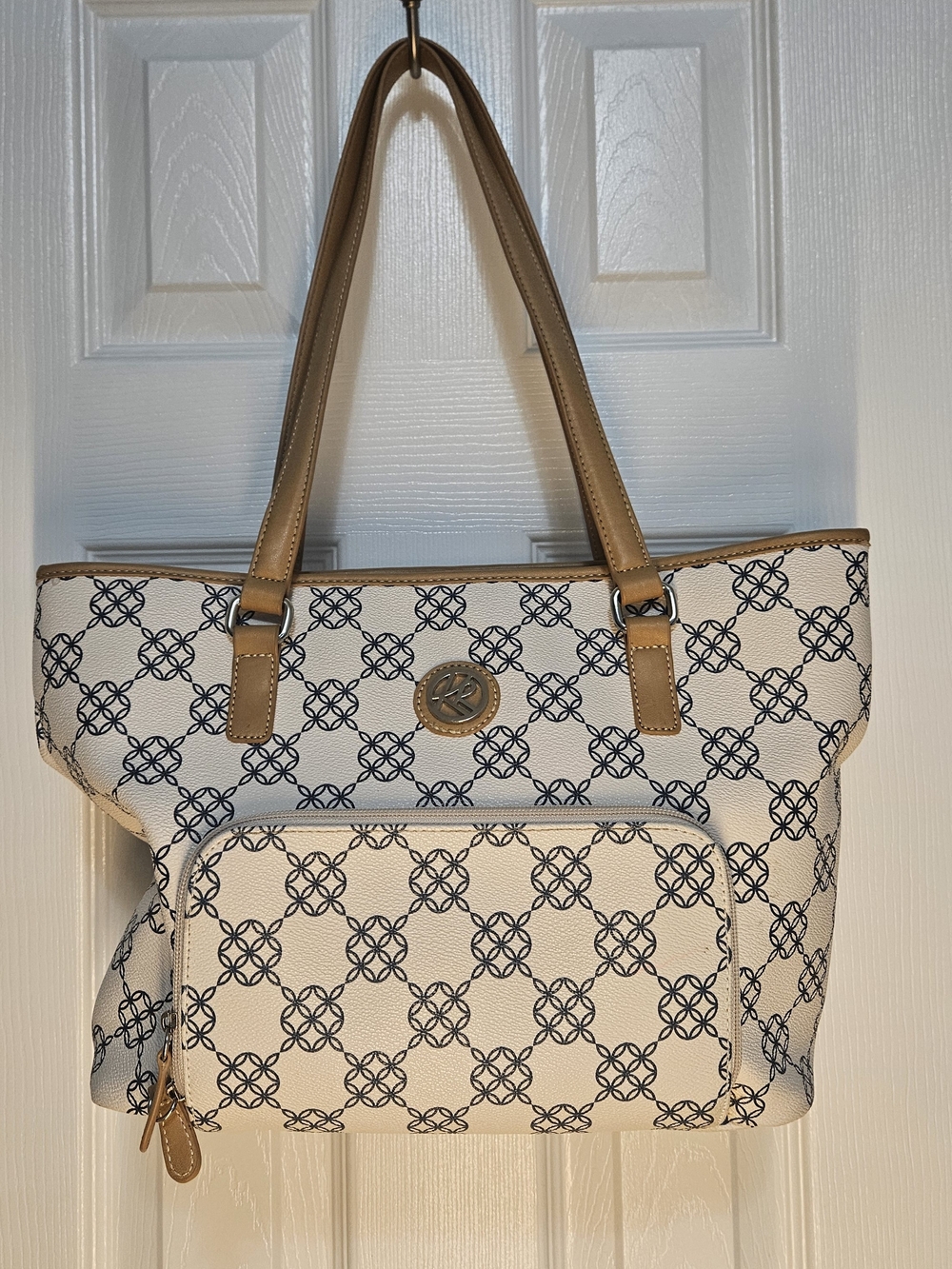 Kim Rogers Cream Tote with Tan Trim and Navy Pattern